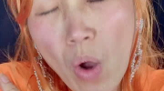 有皱纹的小姐姐网红是谁,揭秘有皱纹小姐姐网红的传奇人生